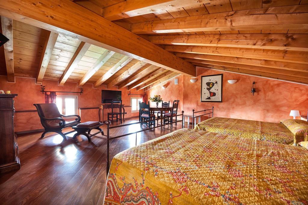 Villa Pace Pozzolengo Room photo
