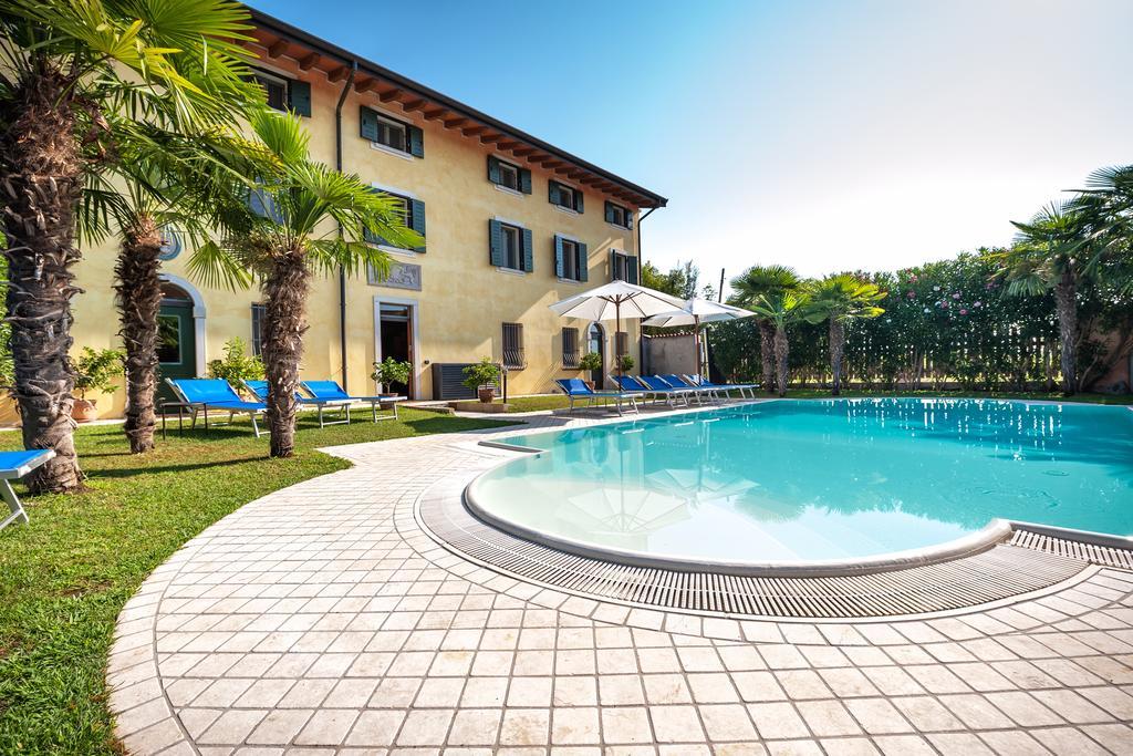 Villa Pace Pozzolengo Exterior photo